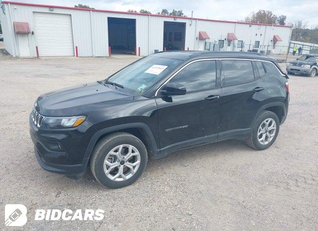 3C4NJDBN7ST570702 2025 Jeep Compass photo no. 2