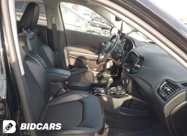 3C4NJDBB8KT623171 2019 Jeep Compass photo no. 5