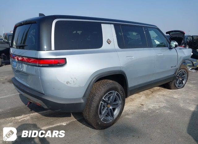 7PDSGGBA6TN080102 2026 Rivian R1S photo no. 4