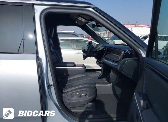 7PDSGGBA6TN080102 2026 Rivian R1S photo no. 5