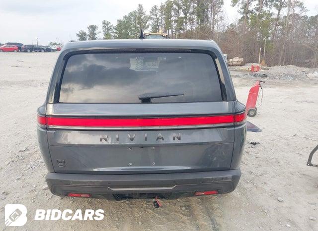 7PDSGBBA0SN060364 2025 Rivian R1S photo no. 17