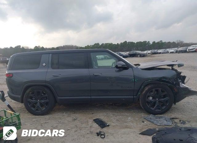 7PDSGBBA0SN060364 2025 Rivian R1S photo no. 14