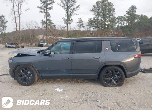 7PDSGBBA0SN060364 2025 Rivian R1S photo no. 15