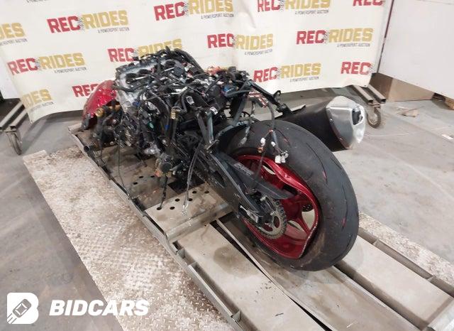 JS1DM11H5S7100678 2025 Suzuki GSX-R1000 photo no. 3