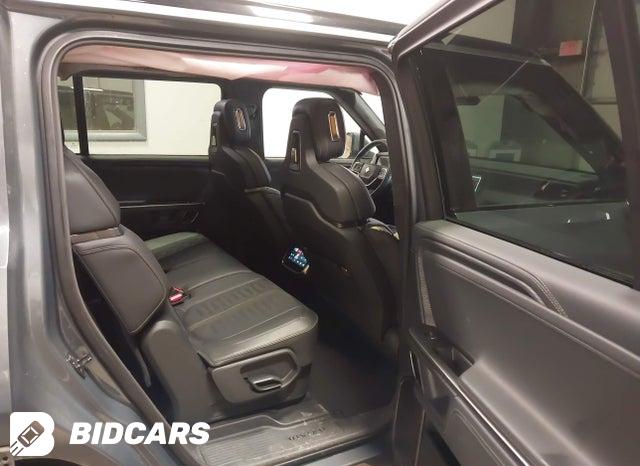 7PDSGABA1PN013944 2023 Rivian R1S photo no. 8