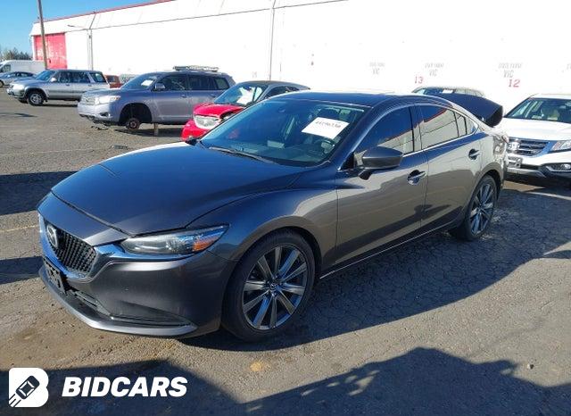 JM1GL1TY6J1317127 2018 Mazda 6 photo no. 2
