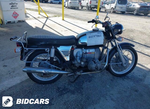 000000F7552984371 1973 BMW R75/5 photo no. 13