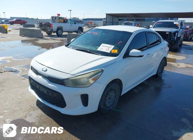 3KPA24AD3LE289491 2020 KIA Rio photo no. 2