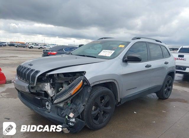 1C4PJLAB5HW623961 2017 Jeep Cherokee photo no. 2