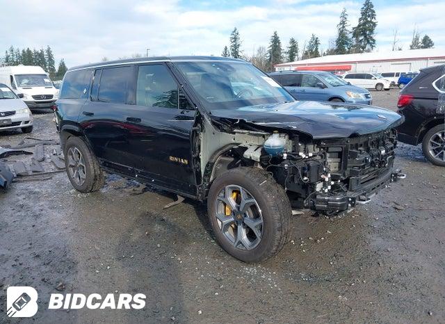 7PDSGABA9PN013254 2023 Rivian R1S photo no. 1