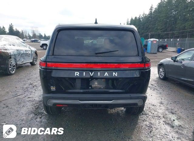 7PDSGABA9PN013254 2023 Rivian R1S photo no. 17
