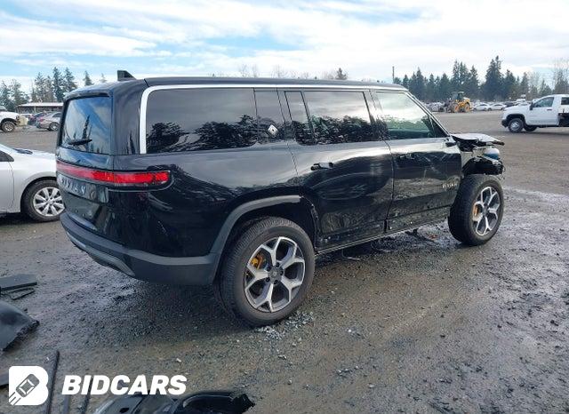7PDSGABA9PN013254 2023 Rivian R1S photo no. 4
