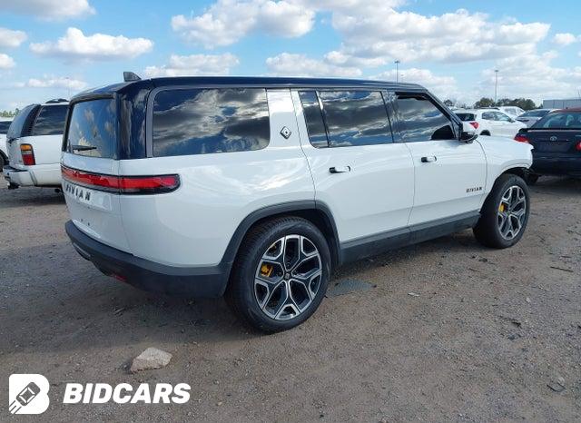 7PDSGCBPXSN057904 2025 Rivian R1S photo no. 4