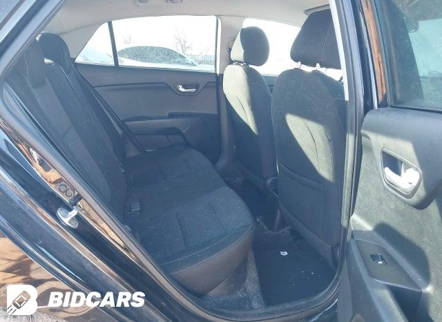 3KPA24AD2ME377384 2021 KIA Rio photo no. 8