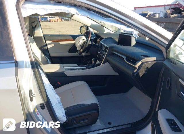 2T2BZMCA3KC206055 2019 Lexus RX photo no. 5