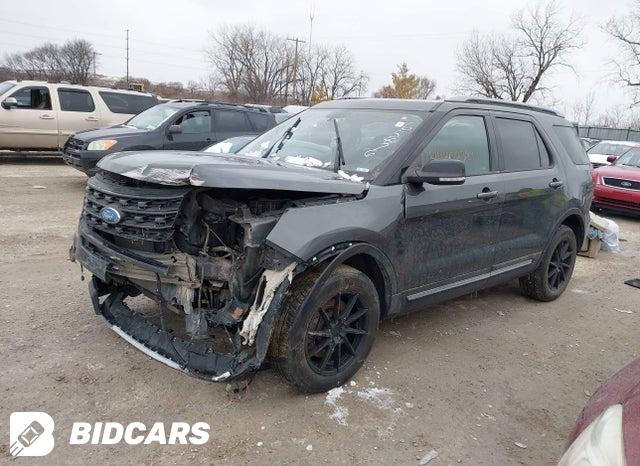1FM5K8D86HGD65876 2017 Ford Explorer photo no. 14