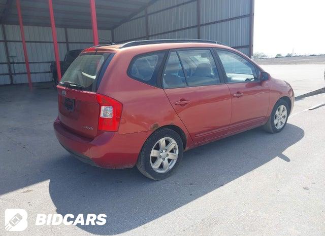 KNAFG526187157475 2008 KIA Rondo photo no. 4