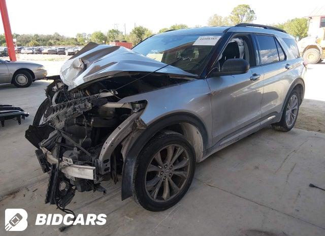 1FMSK7DH5MGC34736 2021 Ford Explorer photo no. 2