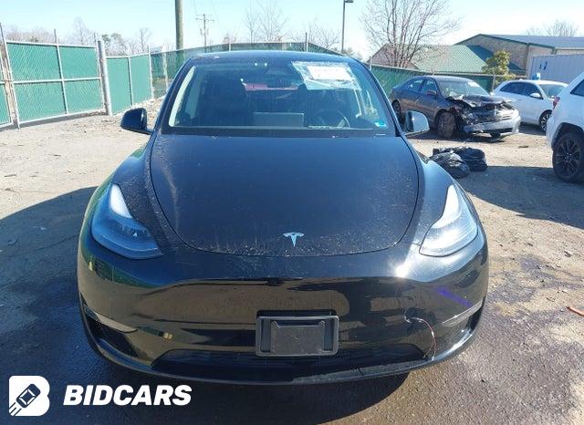 7SAYGDEE8SF215675 2025 Tesla Model Y photo no. 13