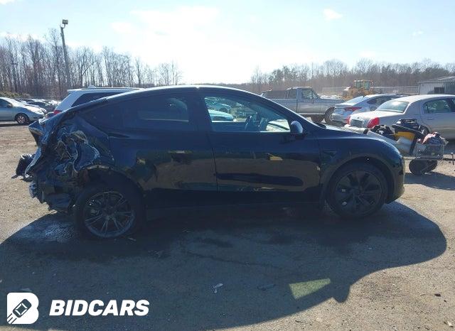 7SAYGDEE8SF215675 2025 Tesla Model Y photo no. 14