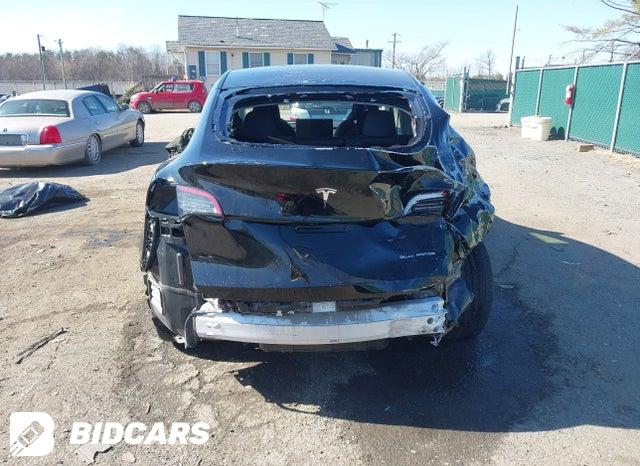 7SAYGDEE8SF215675 2025 Tesla Model Y photo no. 17