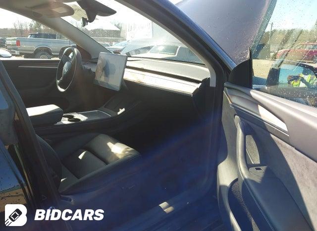 7SAYGDEE8SF215675 2025 Tesla Model Y photo no. 5