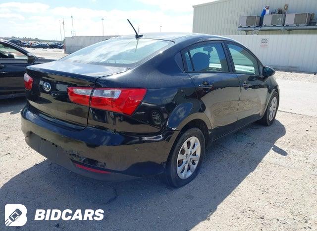 KNADM4A38H6058112 2017 KIA Rio photo no. 4