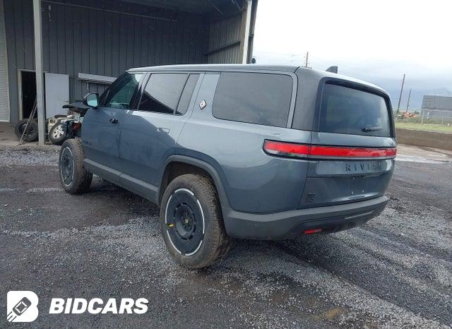 7PDSGBBA5SN065804 2025 Rivian R1S photo no. 3
