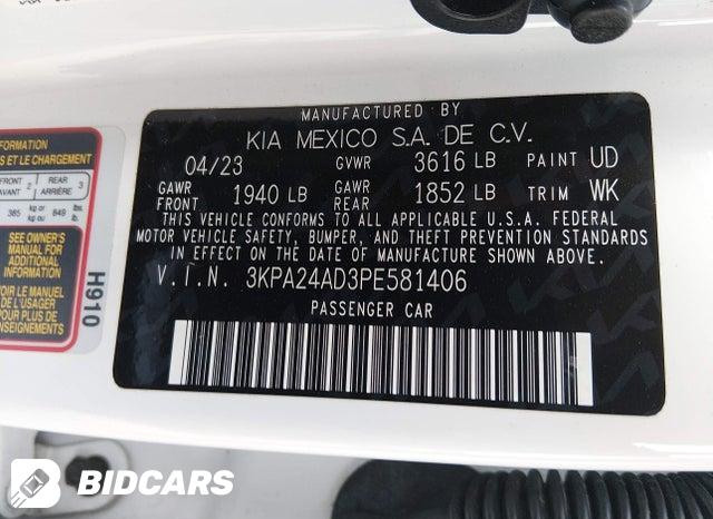 3KPA24AD3PE581406 2023 KIA Rio photo no. 9