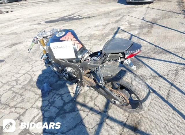 JS1GR7MA1G2100472 2016 Suzuki GSX-R750 photo no. 13