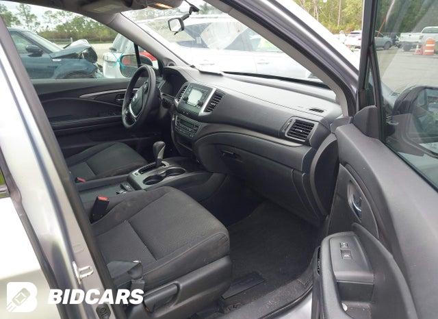 5FPYK2F16KB007569 2019 Honda Ridgeline photo no. 5