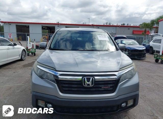 5FPYK2F16KB007569 2019 Honda Ridgeline photo no. 6