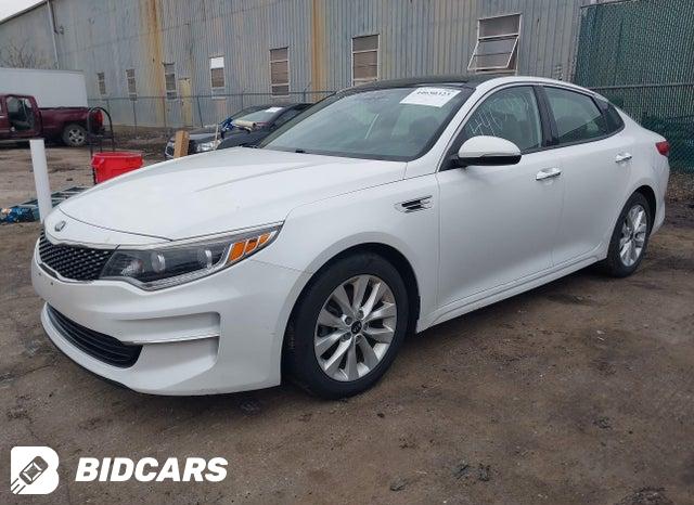 5XXGU4L39GG002192 2016 KIA Optima photo no. 2