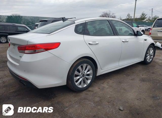 5XXGU4L39GG002192 2016 KIA Optima photo no. 4