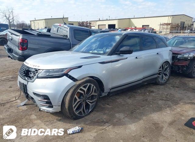 SALYM2RV7JA718019 2018 Land Rover Range Rover photo no. 2