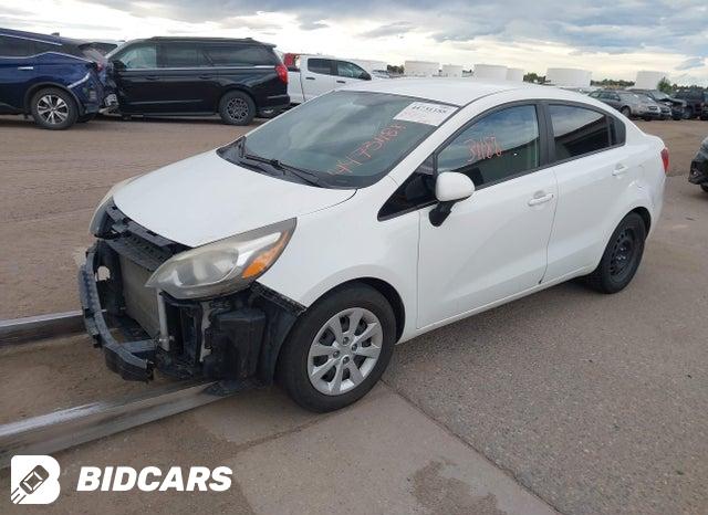 KNADM4A33D6231934 2013 KIA Rio photo no. 2