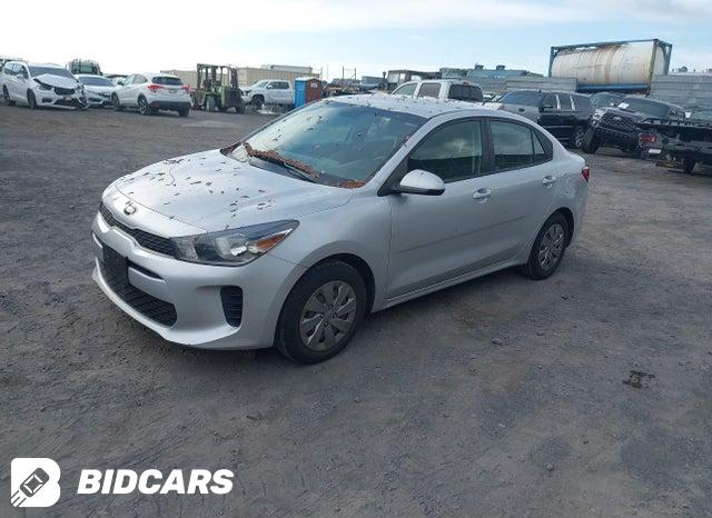 3KPA24AB2KE251909 2019 KIA Rio photo no. 2