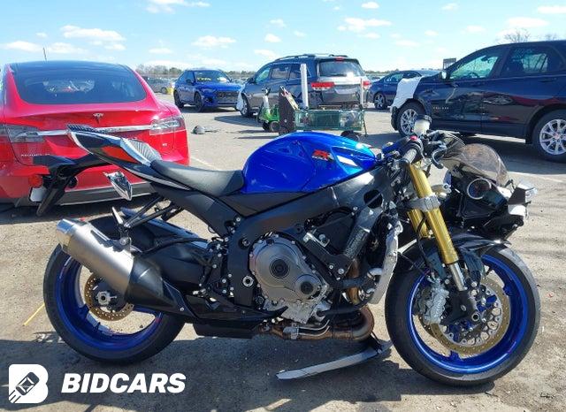 JS1GR7MA9T7101415 2026 Suzuki GSX-R750 photo no. 12