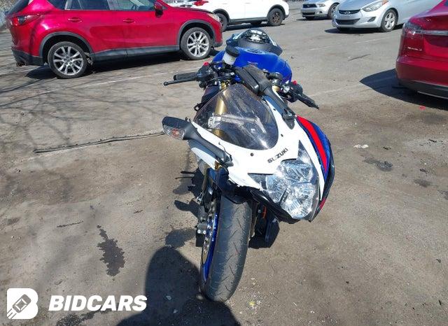JS1GR7MA9T7101415 2026 Suzuki GSX-R750 photo no. 5