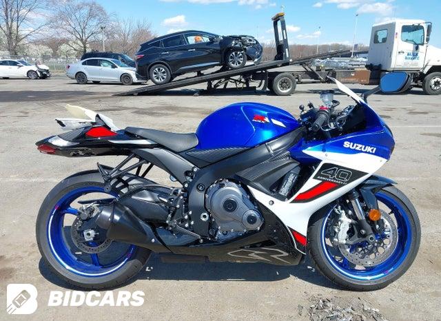 JS1GN7FAXT7100895 2026 Suzuki GSX-R600 photo no. 12
