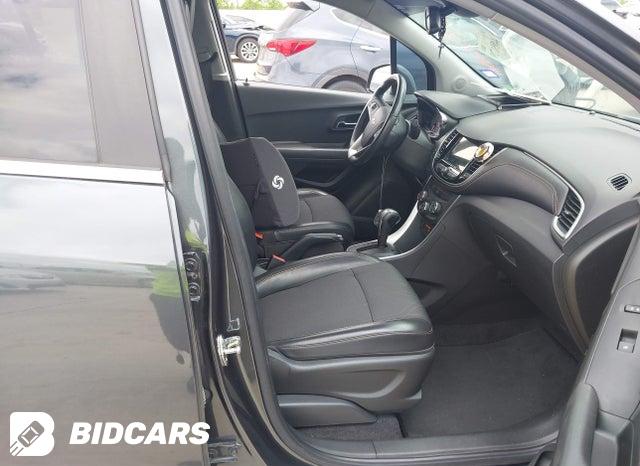 KL7CJLSB3JB723029 2018 Chevrolet Trax photo no. 5