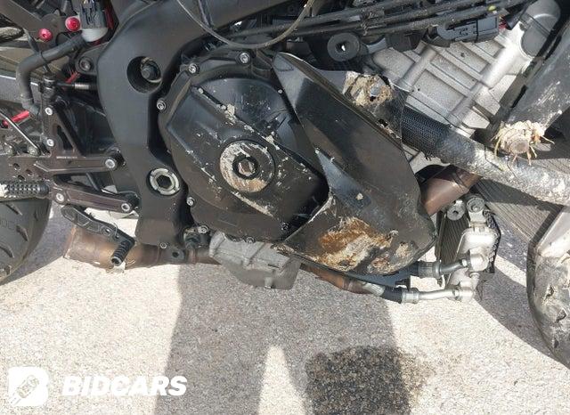 JS1DM11B2P7100186 2023 Suzuki GSX-R1000 photo no. 8