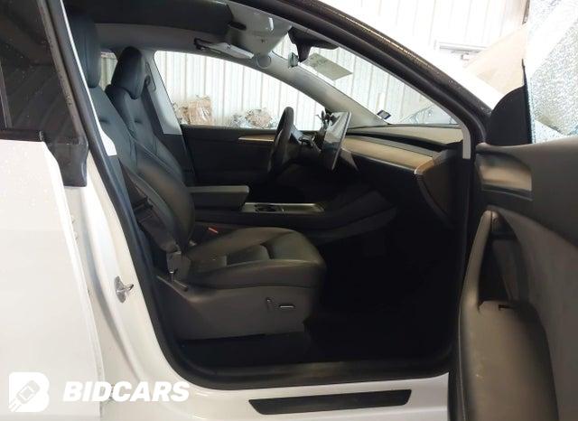 7SAYGDEE3NA015093 2022 Tesla Model Y photo no. 5