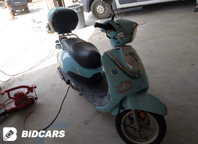 RFGBS1D0XGXBC3353 2016 SYM Scooter photo no. 1