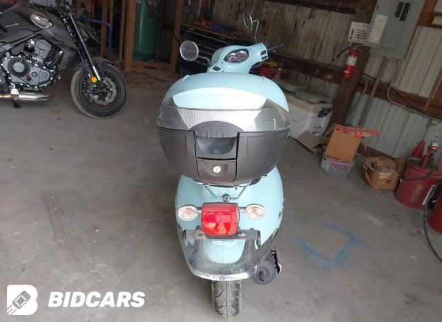 RFGBS1D0XGXBC3353 2016 SYM Scooter photo no. 6
