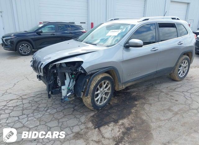 1C4PJMCS6FW702913 2015 Jeep Cherokee photo no. 2