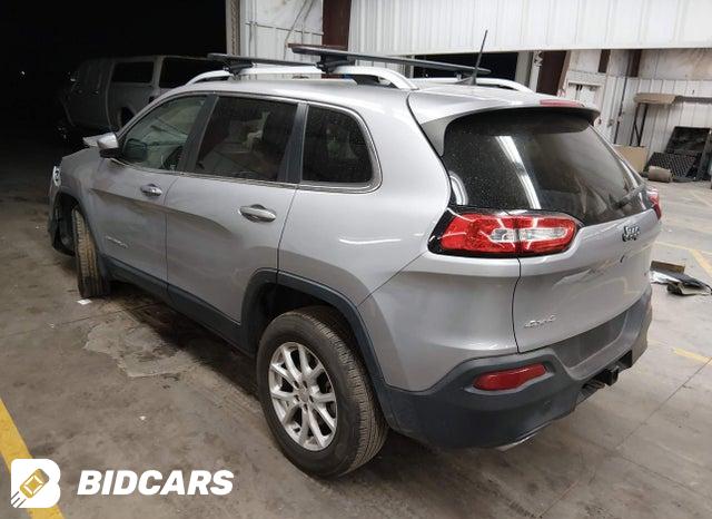 1C4PJMCS5HD220528 2017 Jeep Cherokee photo no. 3