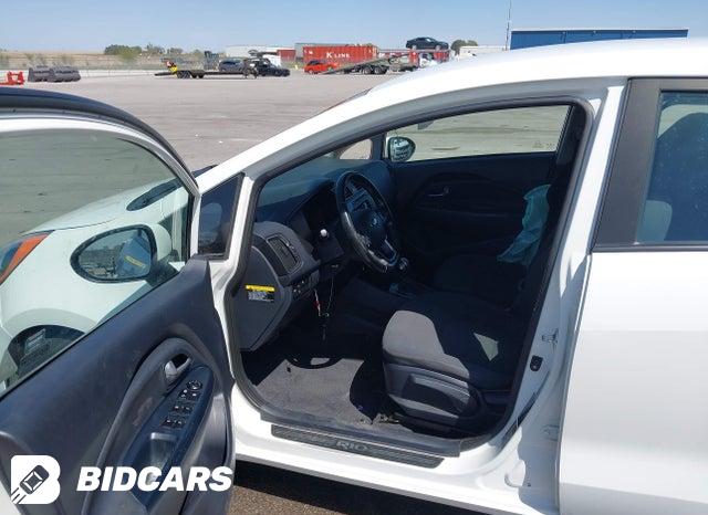 KNADN5A38G6675107 2016 KIA Rio photo no. 5