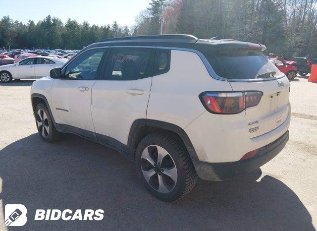 3C4NJDBB5JT281189 2018 Jeep Compass photo no. 3