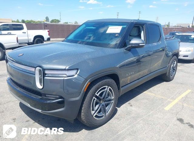 7FCTGGAA0TN043277 2026 Rivian R1T photo no. 2